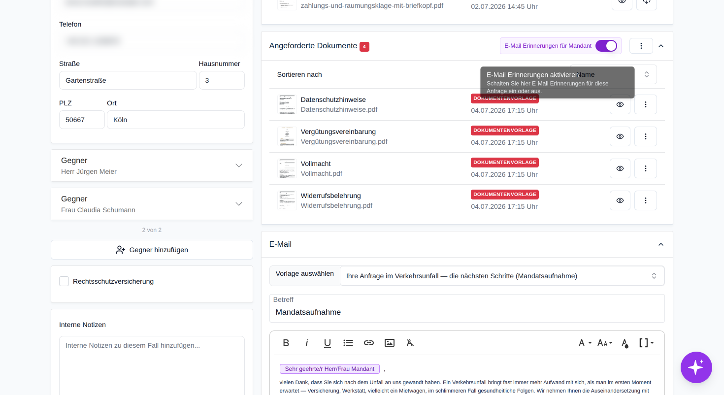 Schalten Sie E-Mail-Erinnerungen für den Mandanten zu ausstehenden Dokumenten und Fragebögen ein oder aus.
